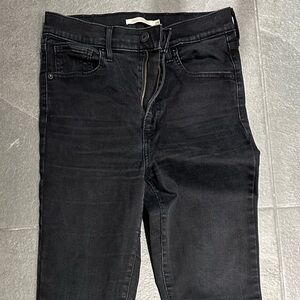 Levi’s Mile High Super Skinny Size 29 Long